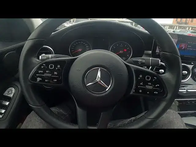 'Video thumbnail for How to Automatically Lock and Unlock Side Windows in MERCEDES C Class W205 ( 2013 – now )'