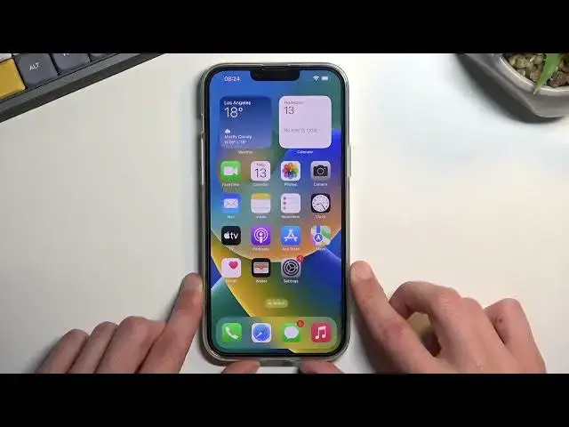 'Video thumbnail for How to Take Screenshot on iPhone 14 Plus'