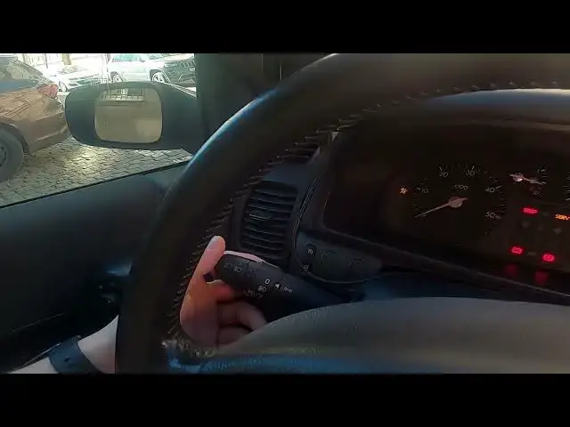 'Video thumbnail for How to Enable or Disable Turn Signals in Renault Laguna II ( 2001 – 2007 ) - Use Turn Signals'