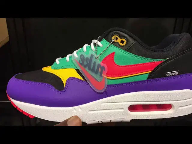 'Video thumbnail for Quick Look At The Nike Air Max 1 SE Windbreaker AO1021-023- Buy It Now'