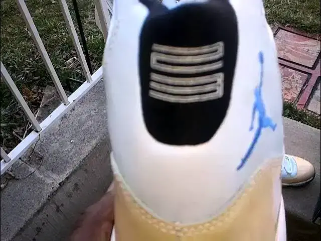 'Video thumbnail for Air jordan 11 xi columbia'