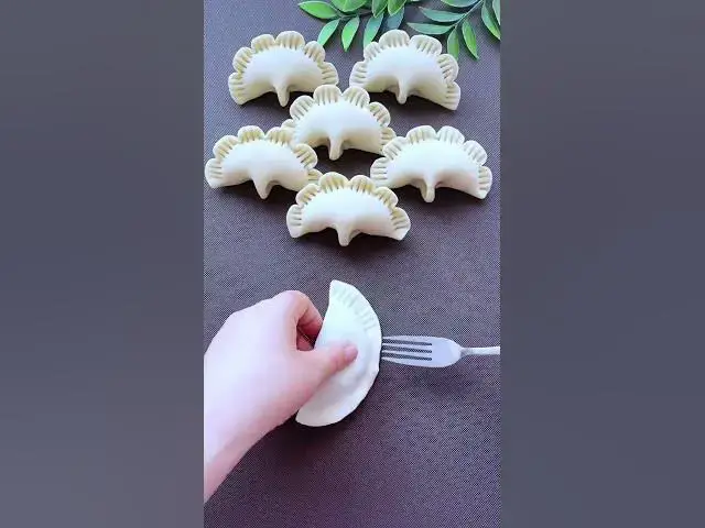 'Video thumbnail for Dumpling Shape Made Easy'