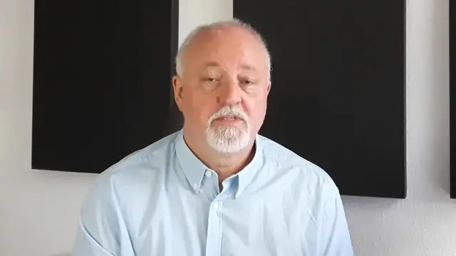 'Video thumbnail for Write Professional Emails in English - Introduction'