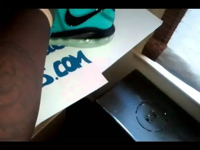 'Video thumbnail for Lebron 8 preheat, aj7 bin23,aj 7 oly, copper foam'
