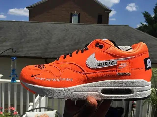 'Video thumbnail for Quick Look At The Nike Air Max 1 JDI Just Do It |Buy It Now'