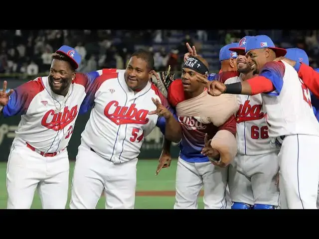 'Video thumbnail for Estrella del pitcheo habló de la convocatoria de jugadores cubanos para el Clásico Mundial'