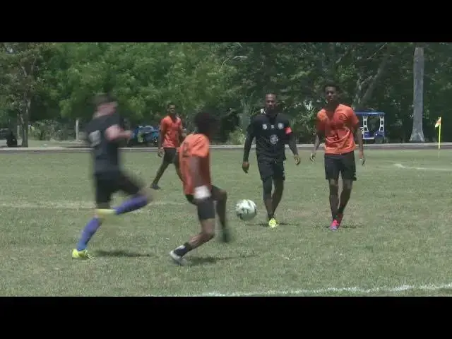 'Video thumbnail for Resumen Olimpiakos VS Lawton City Partido8'