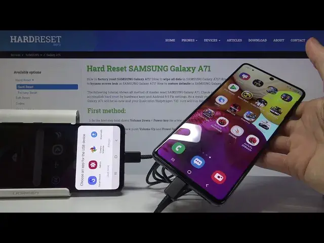 'Video thumbnail for How to Transfer Data Between SAMSUNG Phones - Move Data by using Smart Switch'