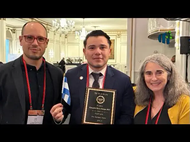 'Video thumbnail for Kenneth Meza el medico de Matagalpa que gano un importante premio en Estados Unidos'