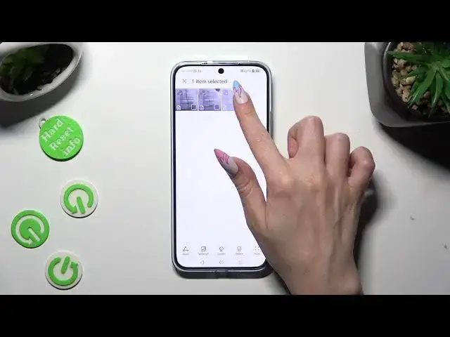 'Video thumbnail for How To Select and Delete Multiple Photos At Once In Gallery For Huawei Nova 11'