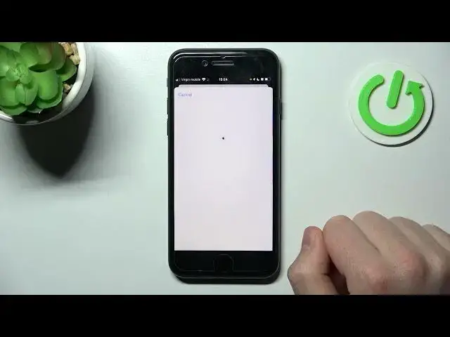 'Video thumbnail for How to Activate Hey Siri on iPhone SE (2022) - Manage Hey Siri on iOS'