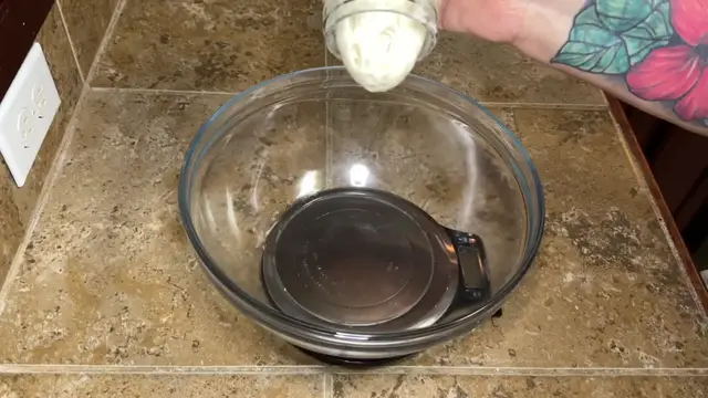 'Video thumbnail for Easy and Delicious Sourdough Pizza (720p 30fps)'