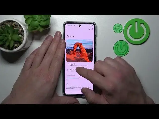 'Video thumbnail for How to Find & Configure Display Settings on MOTOROLA Razr 40 Ultra'