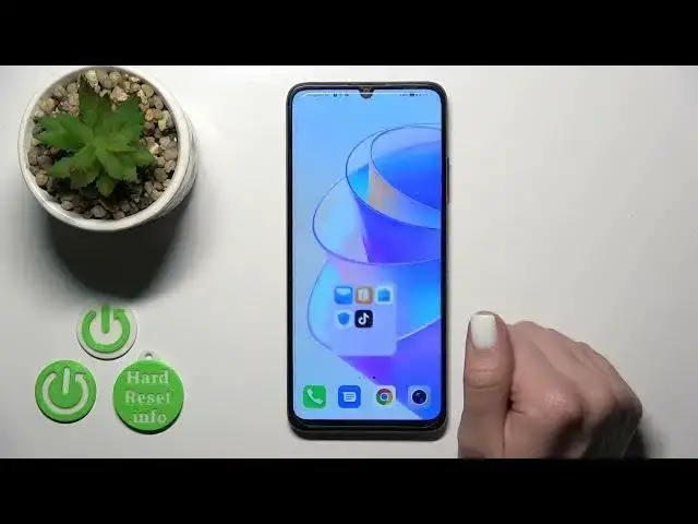 'Video thumbnail for How to Create & Manage Home Screen App Folders on an HONOR X7A'