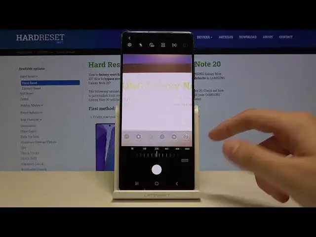 'Video thumbnail for SAMSUNG Galaxy Note20 Camera Pro Mode Overview | All Camera Features'