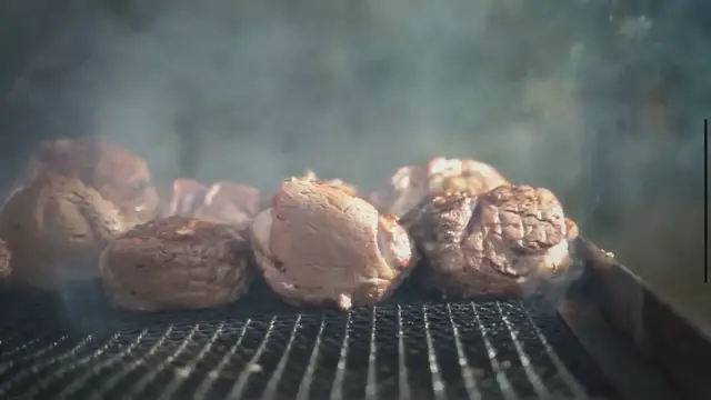 'Video thumbnail for Ultimate Guide: How to Buy a BBQ Smoker with Tips on Factors, Types, and Choosing the Best for Your Needs'