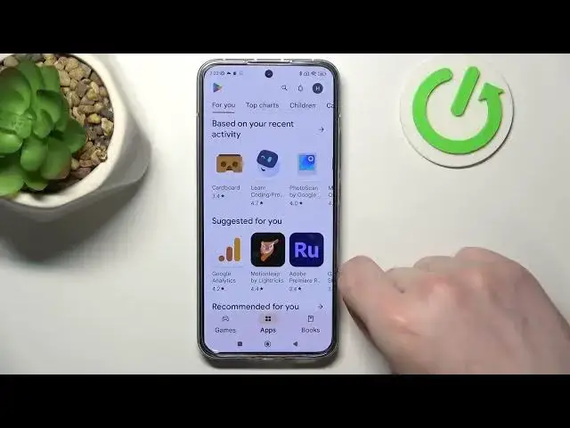 'Video thumbnail for How to FIX the problems when the Xiaomi 13 doesn't show your favorite games in the Play Store?'