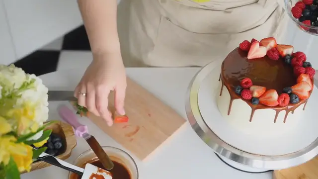'Video thumbnail for Decadent Desserts Unleashed: Baklava Cheesecake & Moist Chocolate Cake Masterclass'