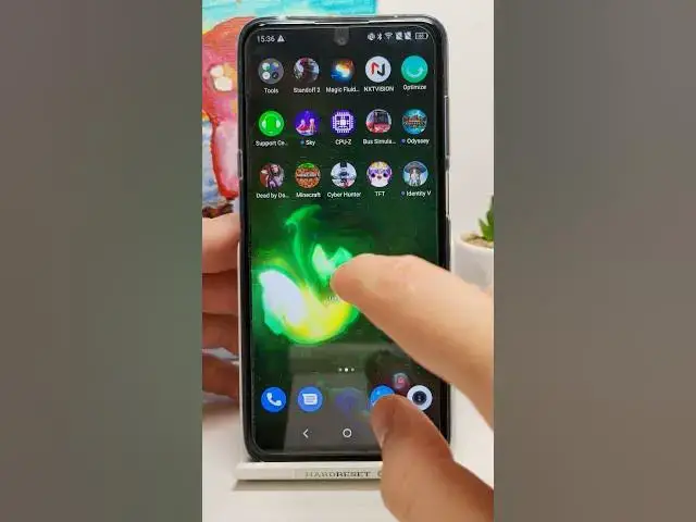 'Video thumbnail for How to Create Home Screen Folders on Android Smartphone - Customize Android Screen #shorts'
