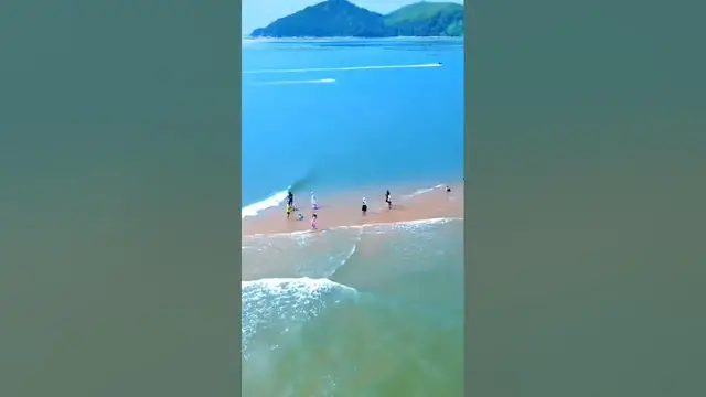 'Video thumbnail for 4K Baga Beach Goa, India'