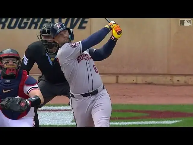 'Video thumbnail for Christian Walker DRILLS a Solo Home Run! | 1st HR of 2025 | Houston Astros | 04/03/2025'