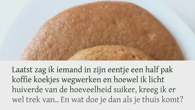 'Video thumbnail for Luchtige koffie koeken van amandelmeel'