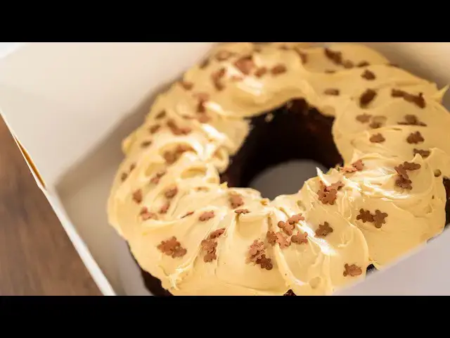 'Video thumbnail for The Secret to Perfectly Packaging Bundt Cakes Like a Pro'