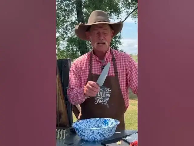 'Video thumbnail for Easy Summertime Guacamole Recipe'