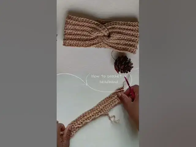 'Video thumbnail for Crochet a headband in 60 seconds #crochet #headband#shorts'