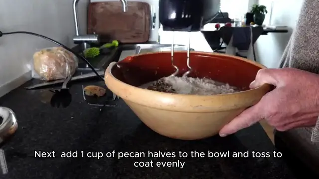 'Video thumbnail for Cinnamon Sugar Pecans'