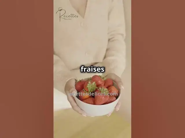 'Video thumbnail for Cheesecake Fraises Sans Cuisson'